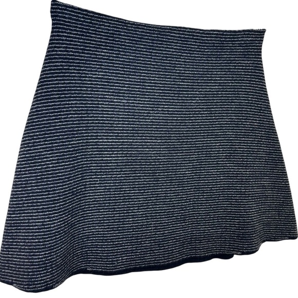 Theory - "Doreene O Noble" Mini Skirt, A-Line, Wool - Size M, Black, Blue, White - Picture 11 of 13